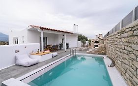 Villa Perahori